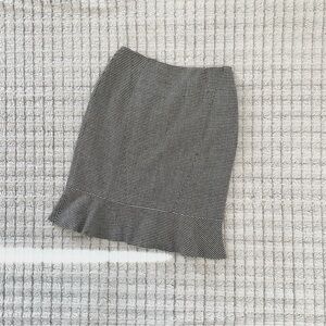 Carlisle Black and White Plaid Wool Skirt